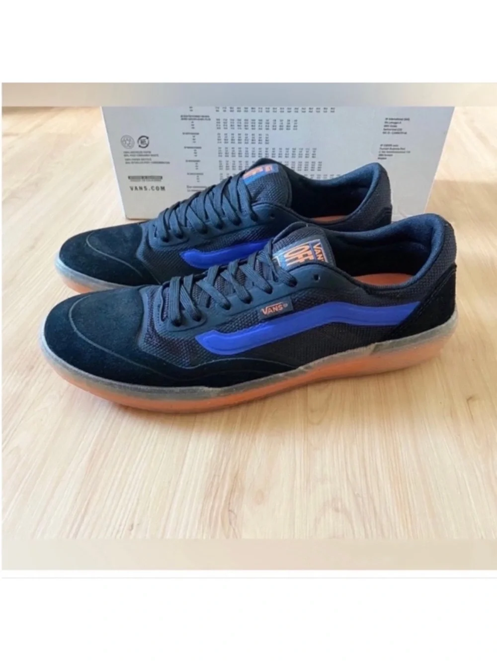 Vans Athletic Ave 'Black Orange VNOA5JIBY8J Unisex Women Size 8.0 Us